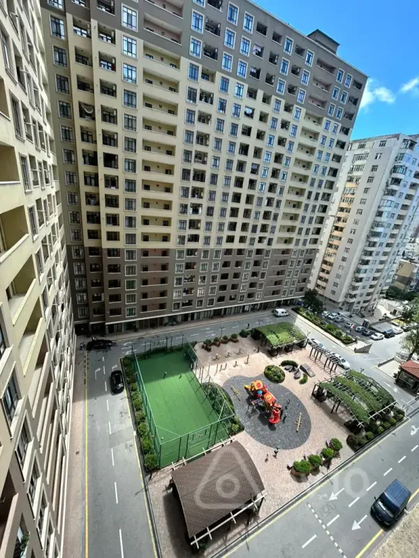 Kirayə verilir 2 otaqlı yeni tikili 67 m²