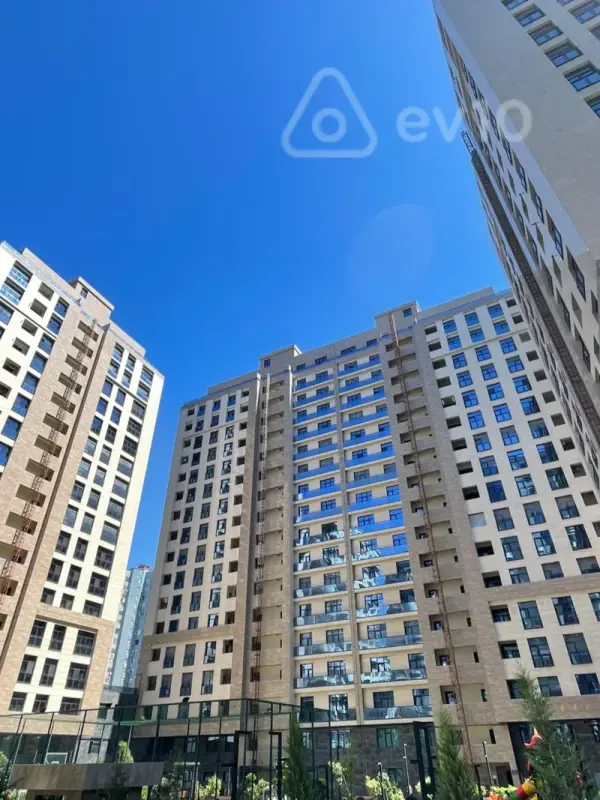 Satılır 3 otaqlı yeni tikili 127 m²