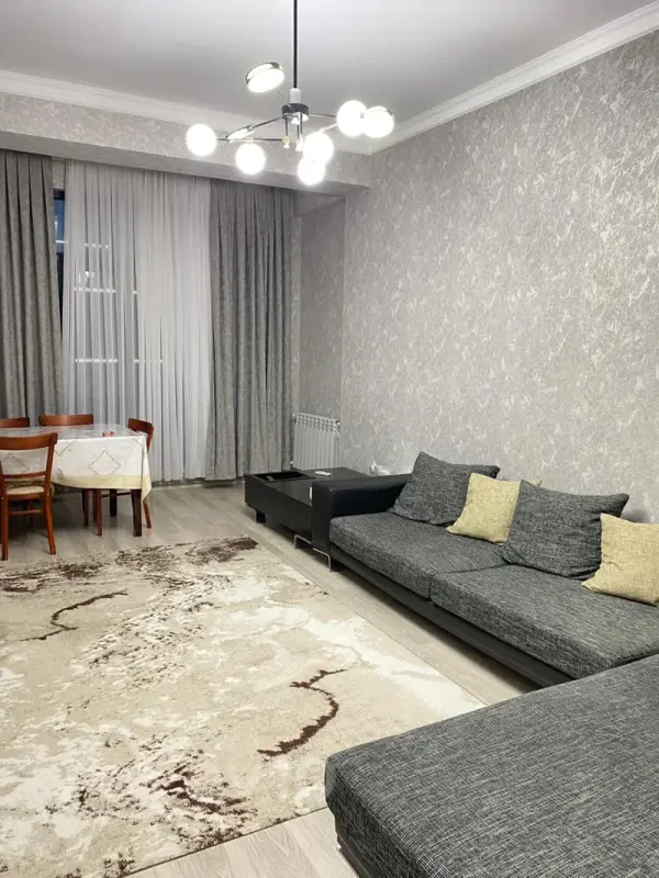 Kirayə verilir 2 otaqlı yeni tikili 60 m²
