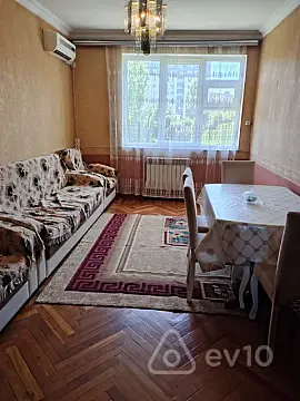 Kirayə verilir 2 otaqlı köhnə tikili 59 m² — Bakı, Nəsimi 2 otaq 59.00 m²