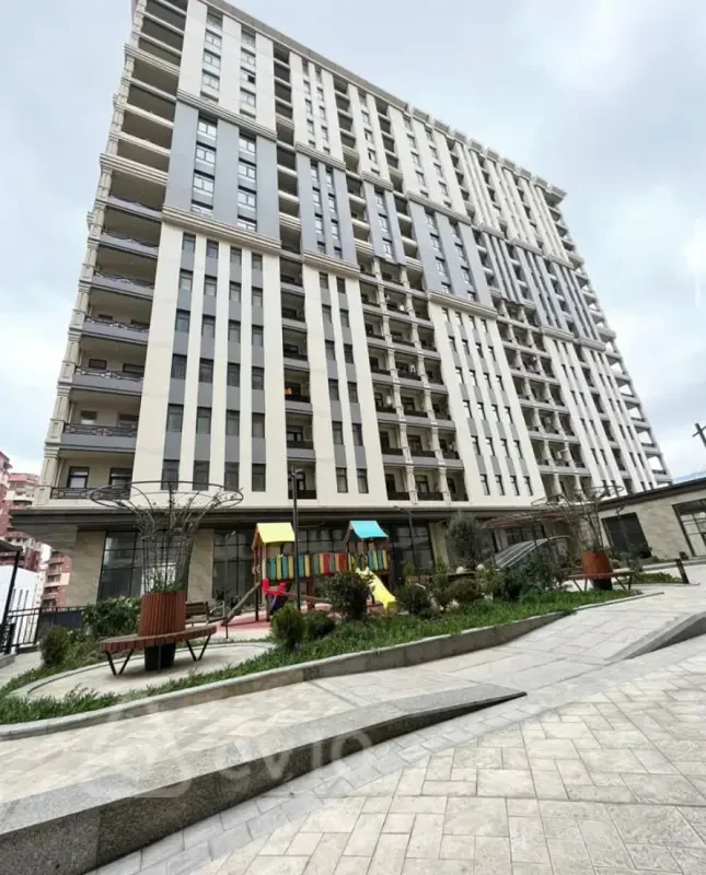 Satılır 3 otaqlı yeni tikili 114 m²