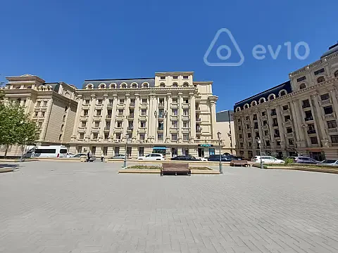 Satılır 7 otaqlı yeni tikili 210 m² — Bakı, Səbail 7 otaq 210.00 m²