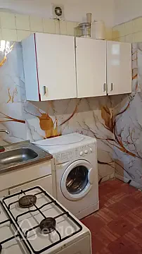 Kirayə verilir 2 otaqlı köhnə tikili 60 m² — Bakı, Yasamal 2 otaq 60.00 m²