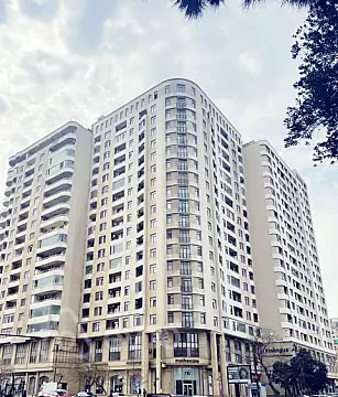 Satılır 4 otaqlı yeni tikili 221 m² — Bakı, Yasamal 4 otaq 221.00 m²