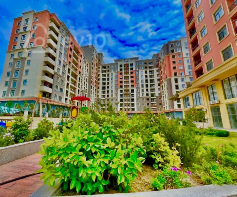 Satılır 2 otaqlı yeni tikili 70 m²
