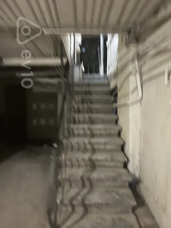 Satılır 1 otaqlı köhnə tikili 26 m²