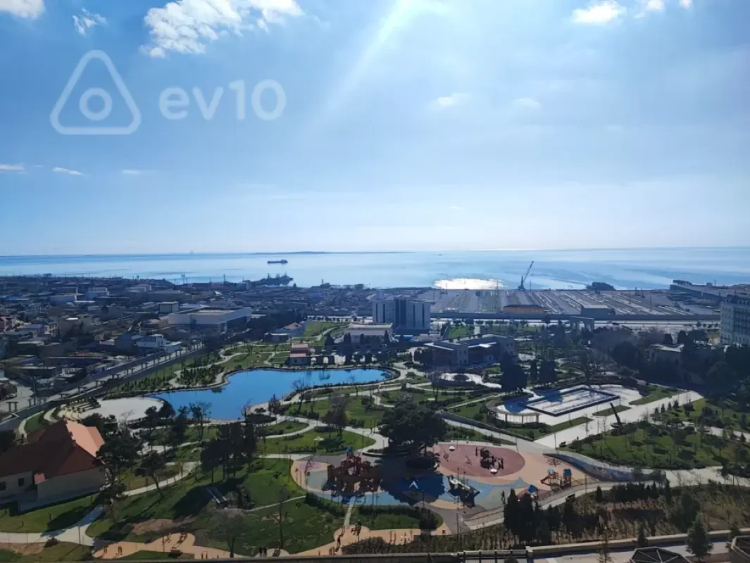 Satılır 3 otaqlı yeni tikili 185 m²