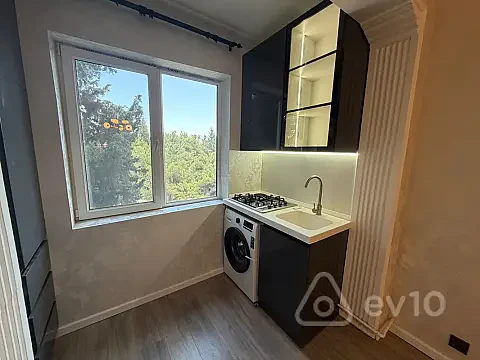 Kirayə verilir 2 otaqlı köhnə tikili 40 m² — Bakı, Binəqədi 2 otaq 40.00 m²