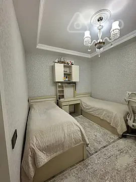 Satılır 4 otaqlı həyət evi 145 m² — Bakı, Səbail 4 otaq 145.00 m²