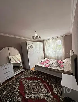 Kirayə verilir 3 otaqlı köhnə tikili 90 m² — Bakı, Yasamal 3 otaq 90.00 m²
