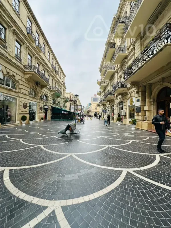 Kirayə verilir mənzil 130 m²