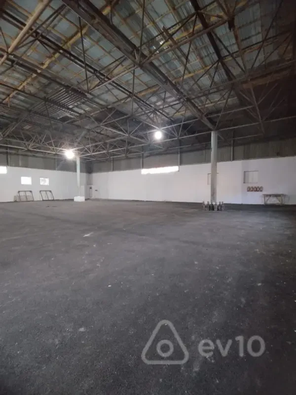 Satılır mənzil 1000 m²