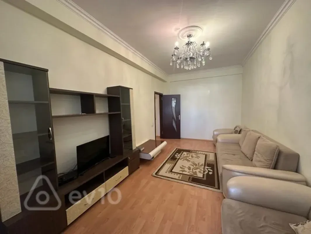 Kirayə verilir 2 otaqlı yeni tikili 60 m²