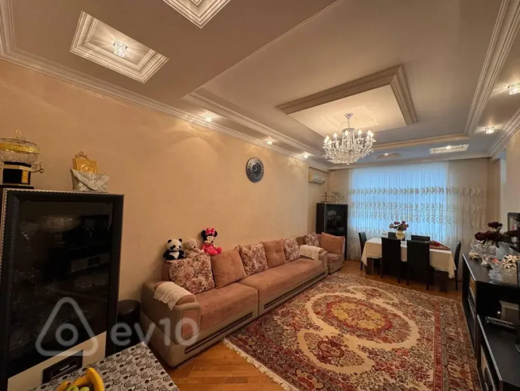 Satılır 3 otaqlı yeni tikili 120 m²