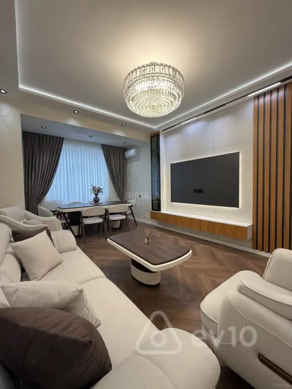 Kirayə verilir 3 otaqlı yeni tikili 105 m²