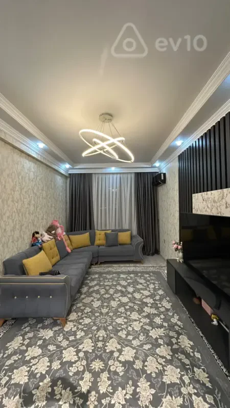 Satılır 2 otaqlı yeni tikili 70 m²