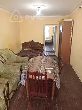 Kirayə verilir 2 otaqlı köhnə tikili 50 m² — Bakı, Nizami 2 otaq 50.00 m²