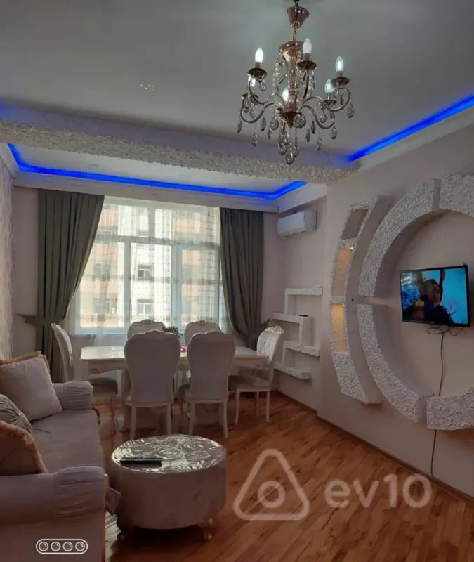 Kirayə verilir 3 otaqlı yeni tikili 130 m²