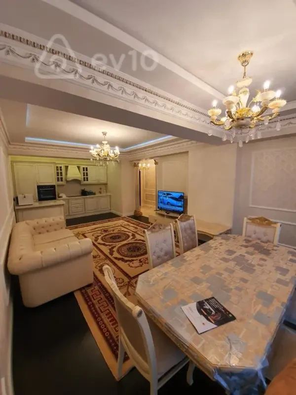Kirayə verilir 3 otaqlı yeni tikili 107 m²