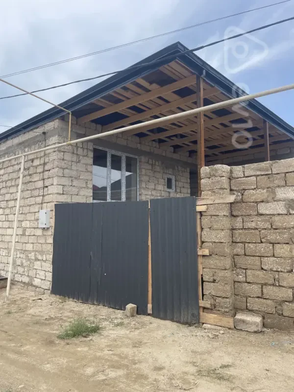 Satılır 3 otaqlı həyət evi 90 m²