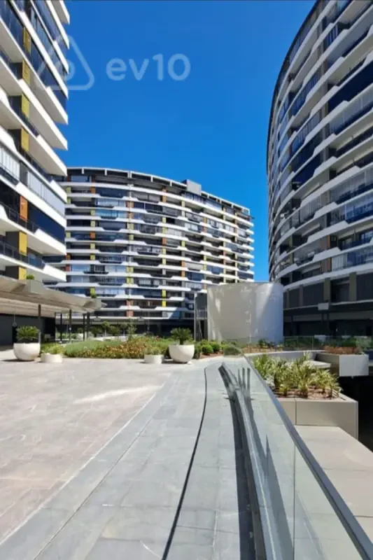 Satılır 3 otaqlı yeni tikili 147 m²