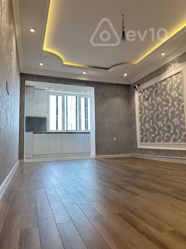 Satılır 3 otaqlı köhnə tikili 67 m²