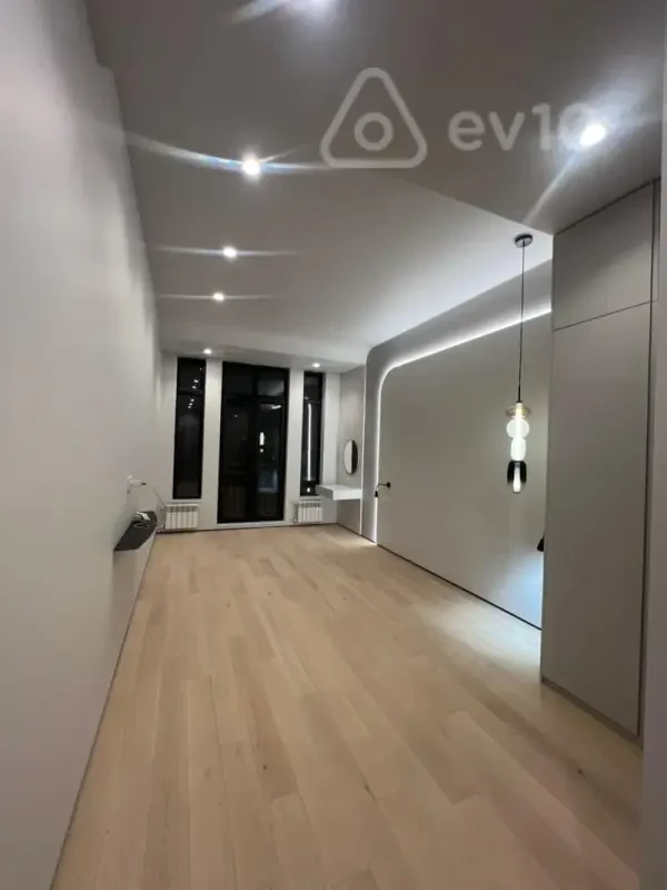 Satılır 3 otaqlı yeni tikili 109 m²