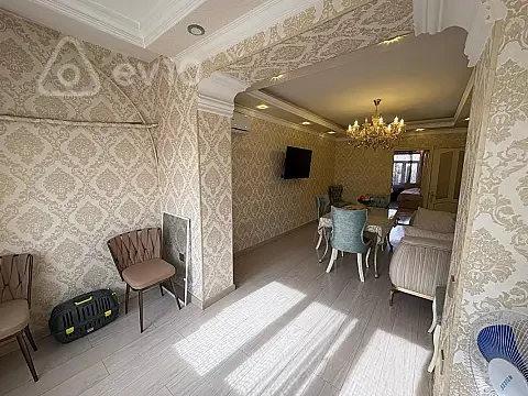Satılır 2 otaqlı köhnə tikili 57 m² — Bakı, Yasamal 2 otaq 57.00 m²
