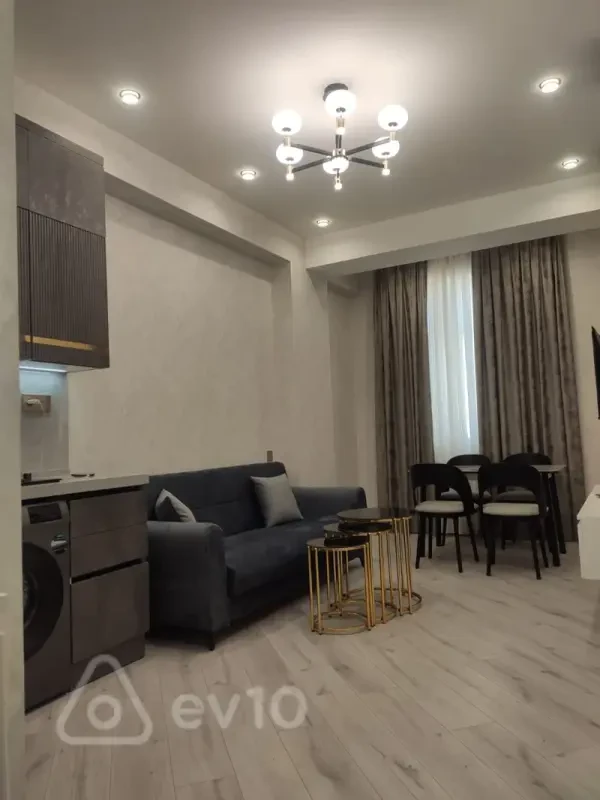 Kirayə verilir 2 otaqlı yeni tikili 40 m²