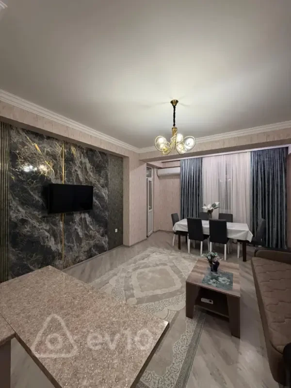 Kirayə verilir 2 otaqlı yeni tikili 71 m²
