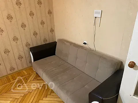 Kirayə verilir 1 otaqlı köhnə tikili 30 m² — Bakı, Nizami 1 otaq 30.00 m²