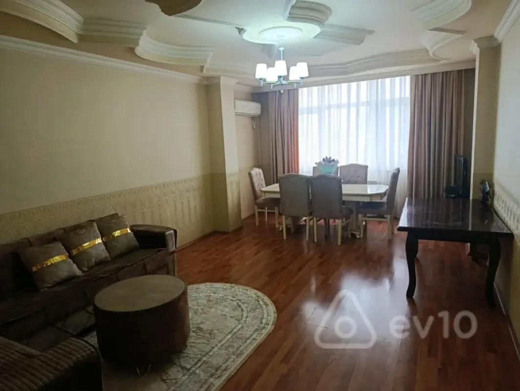 Satılır 2 otaqlı yeni tikili 90 m²