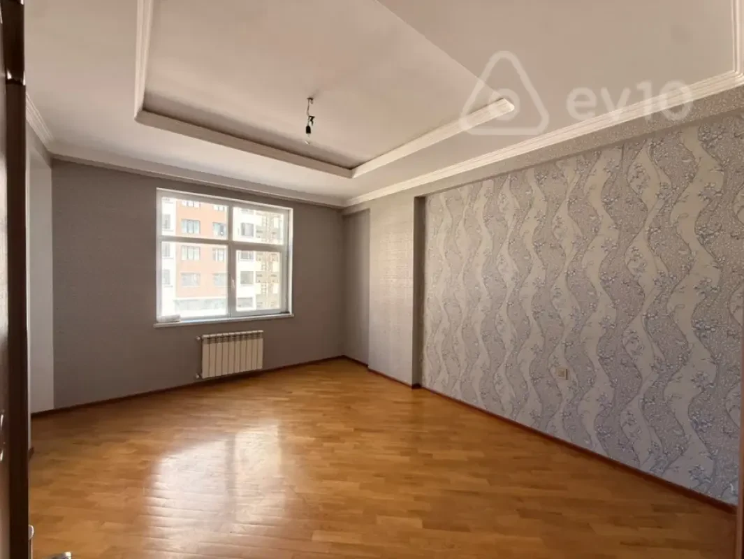 Kirayə verilir 2 otaqlı yeni tikili 65 m²