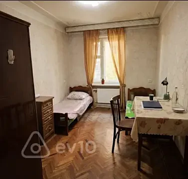 Kirayə verilir 3 otaqlı köhnə tikili 85 m² — Bakı, Yasamal 3 otaq 85.00 m²