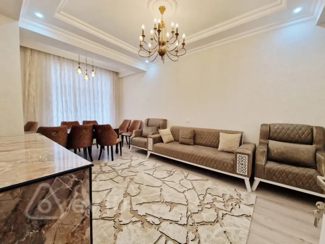 Kirayə verilir 2 otaqlı yeni tikili 80 m²