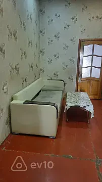 Kirayə verilir 3 otaqlı köhnə tikili 45 m² — Bakı, Nəsimi 3 otaq 45.00 m²