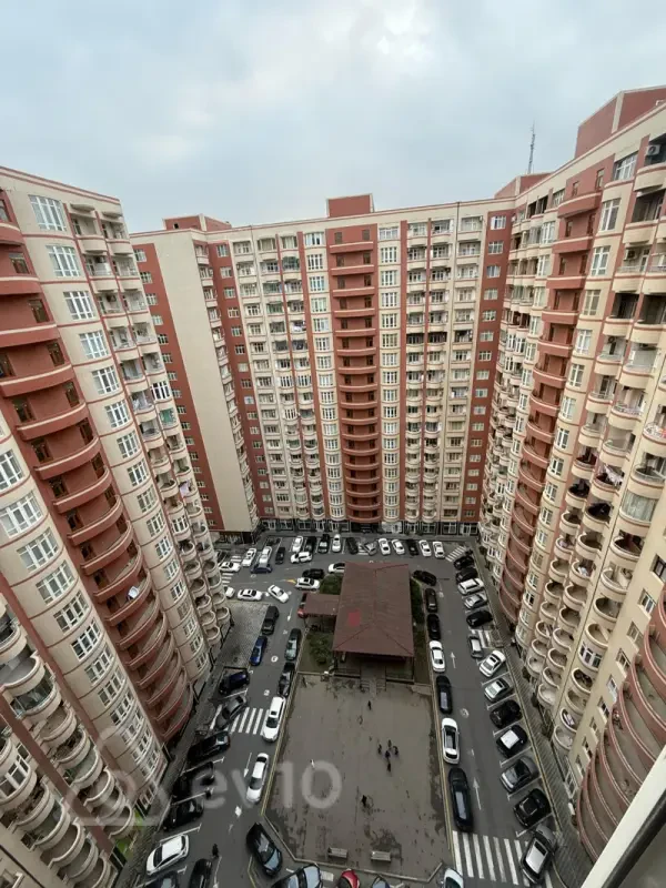 Satılır 3 otaqlı yeni tikili 110 m²