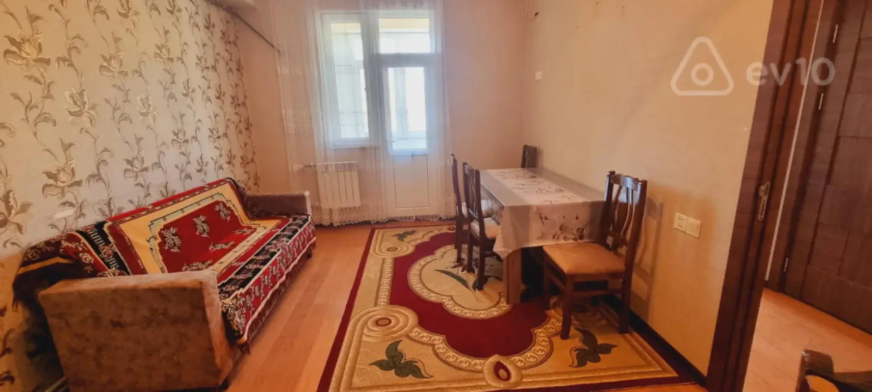 Kirayə verilir 2 otaqlı yeni tikili 65 m²