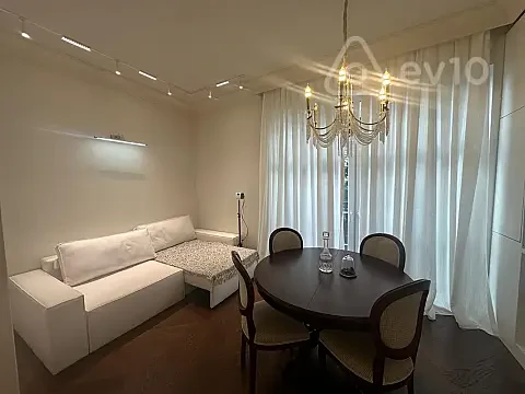 Satılır 3 otaqlı köhnə tikili 72 m² — Bakı, Nərimanov 3 otaq 72.00 m²