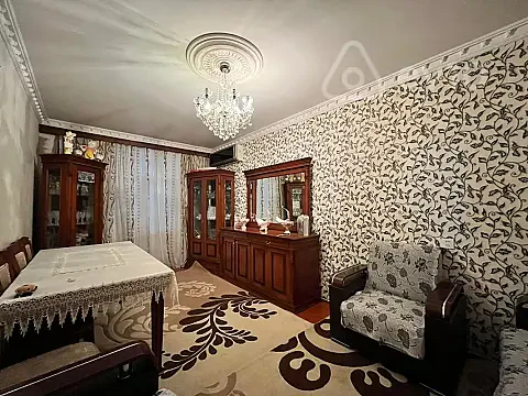 Satılır 5 otaqlı köhnə tikili 110 m² — Bakı, Xətai 5 otaq 110.00 m²
