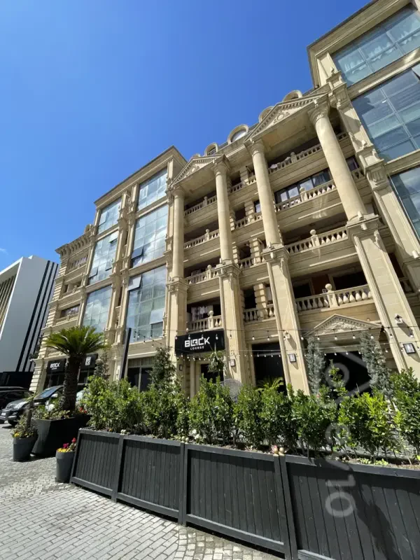 Satılır 3 otaqlı köhnə tikili 67 m²
