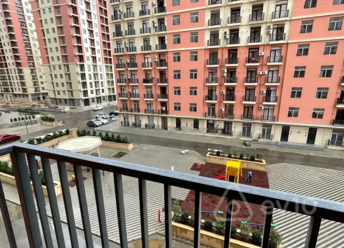Satılır 2 otaqlı yeni tikili 68 m²