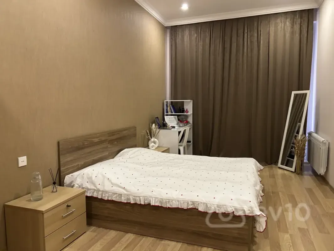 Kirayə verilir 2 otaqlı yeni tikili 65 m²