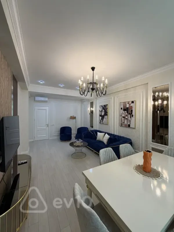 Kirayə verilir 3 otaqlı yeni tikili 116 m²