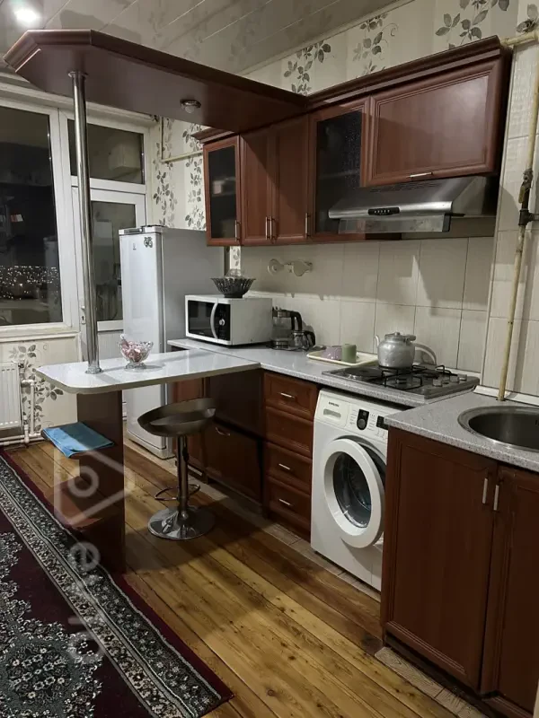 Kirayə verilir 2 otaqlı yeni tikili 40 m²