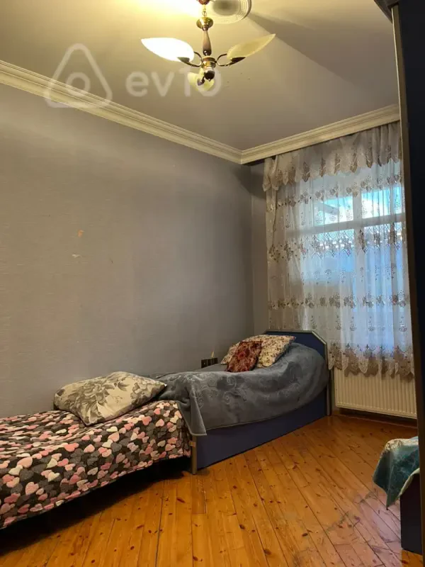 Kirayə verilir 3 otaqlı yeni tikili 120 m²