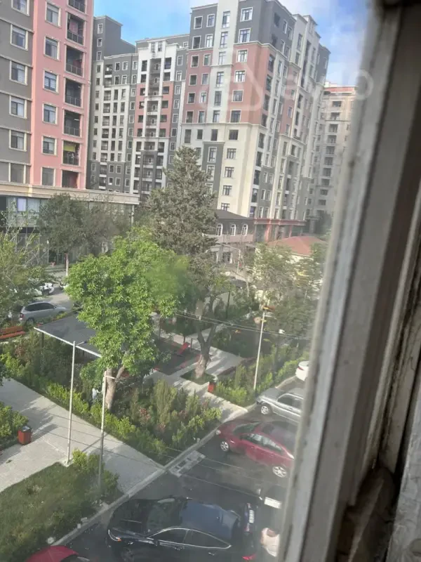 Satılır 3 otaqlı köhnə tikili 63 m²