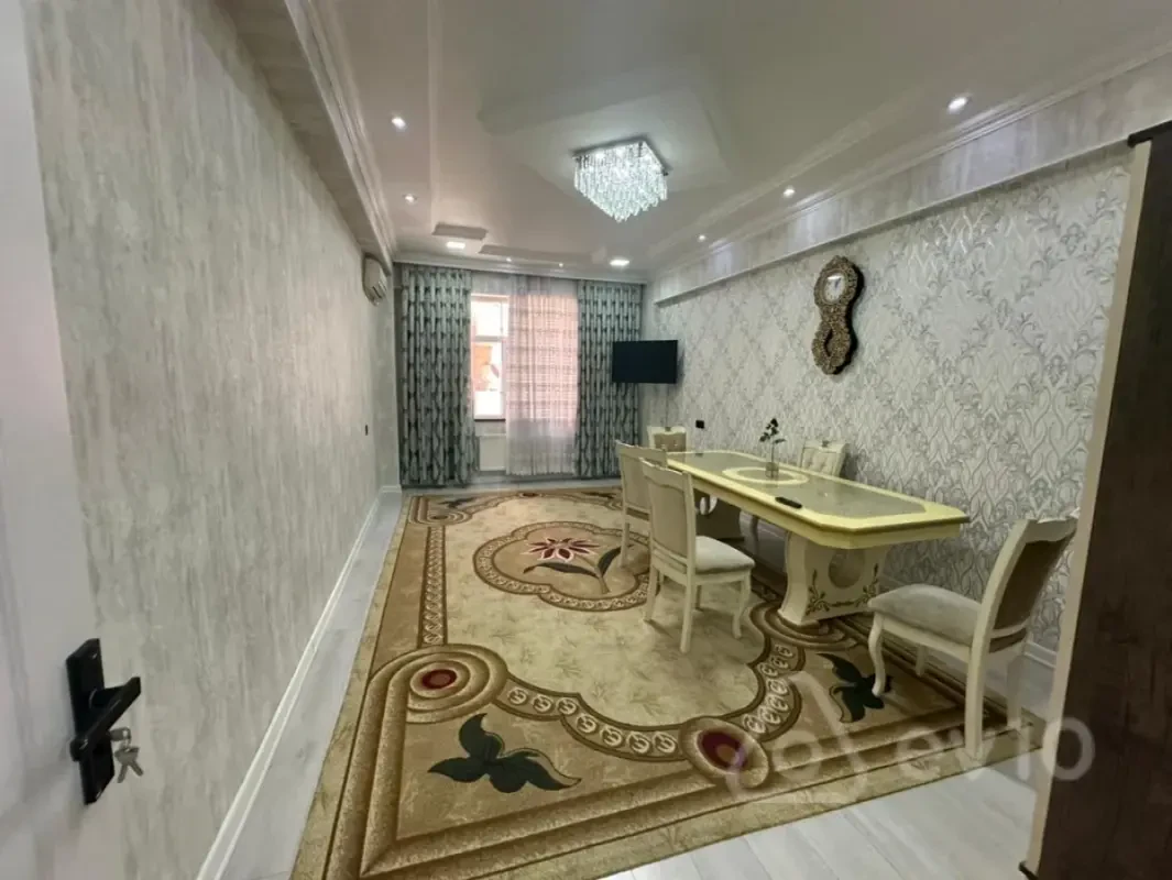 Kirayə verilir 3 otaqlı yeni tikili 100 m²