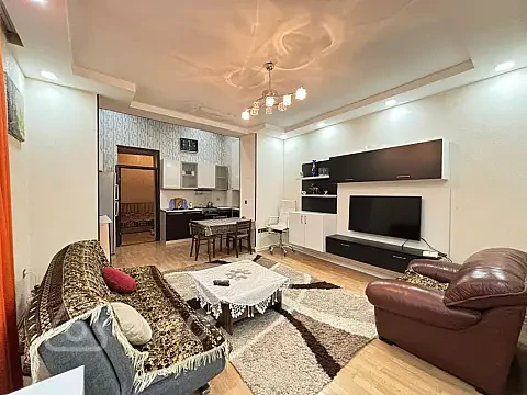 Kirayə verilir 2 otaqlı köhnə tikili 70 m² — Bakı, Nəsimi 2 otaq 70.00 m²