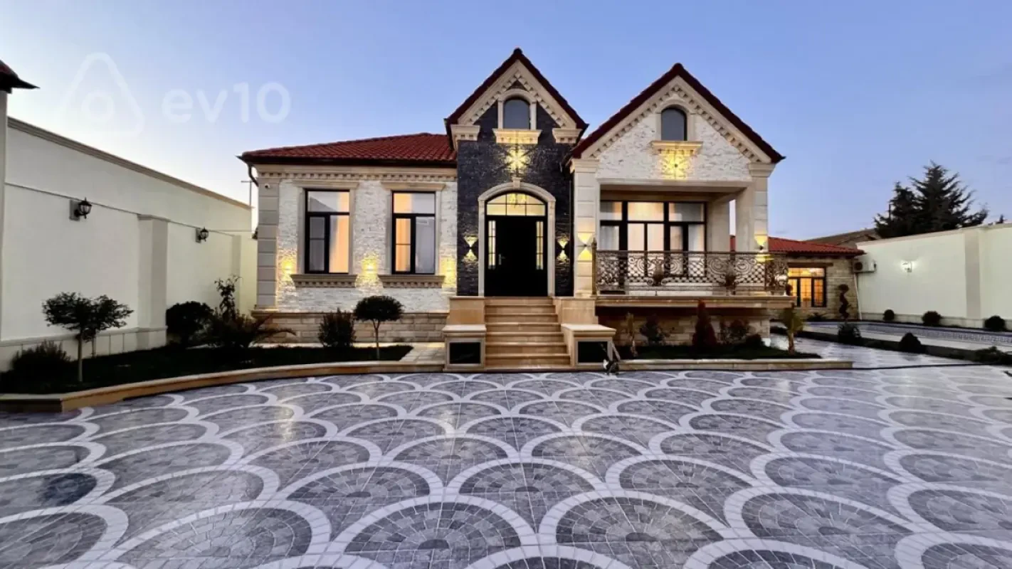 Satılır 5 otaqlı həyət evi 160 m²